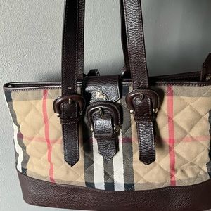 Burberry Quilted House Check Manor Purse